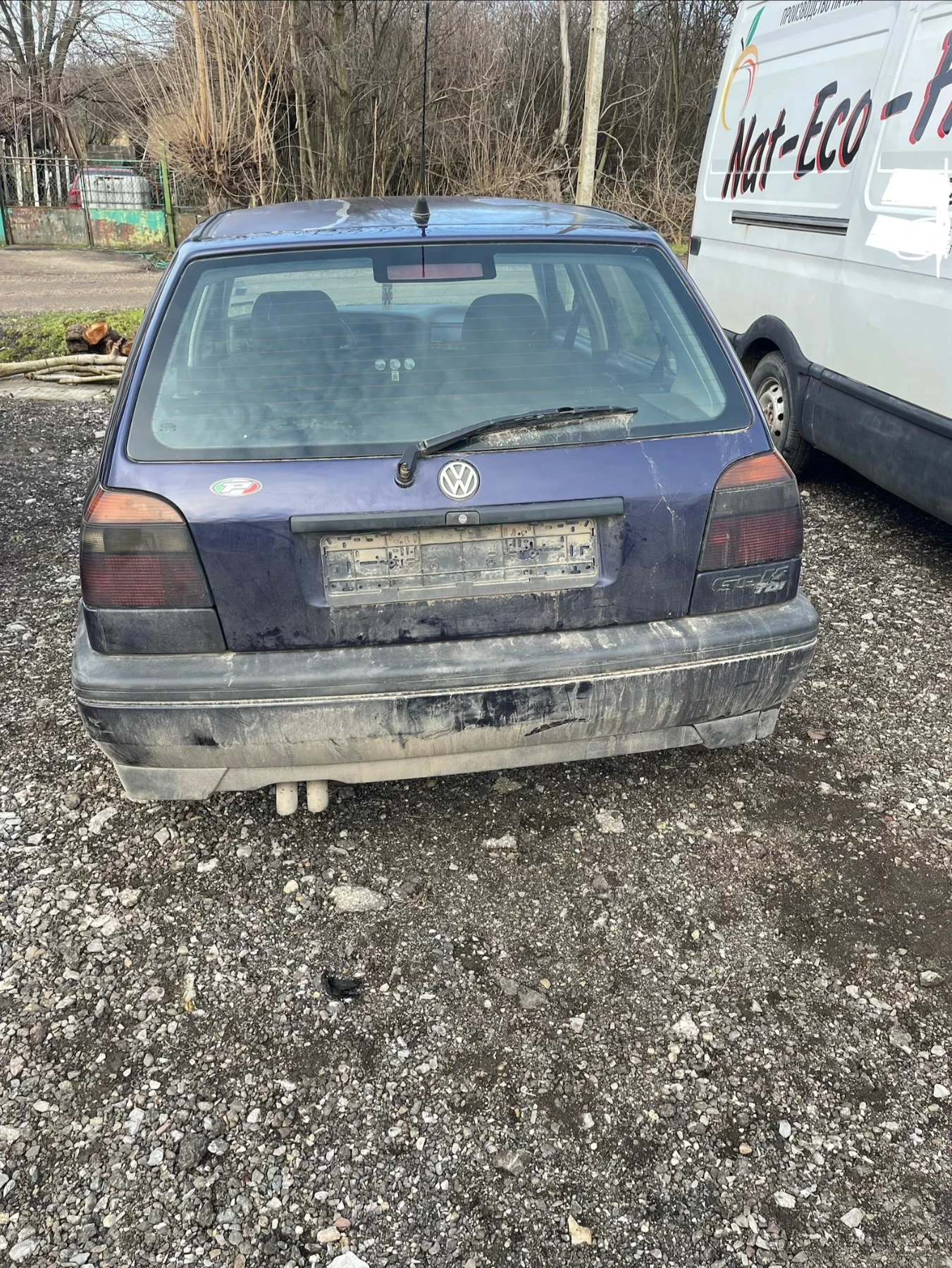 VW Golf 1.9тди 90кс, снимка 3 - Автомобили и джипове - 56268719