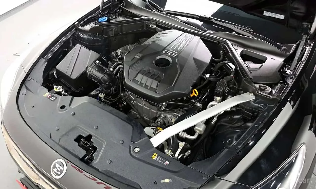 Kia Stinger * 2.0 Turbo 2WD * ЦЕНА ДО БГ, снимка 6 - Автомобили и джипове - 56295938