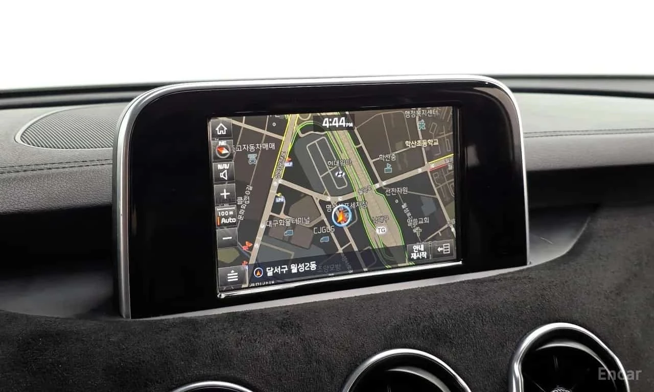 Kia Stinger * 2.0 Turbo 2WD * ЦЕНА ДО БГ, снимка 12 - Автомобили и джипове - 56295938