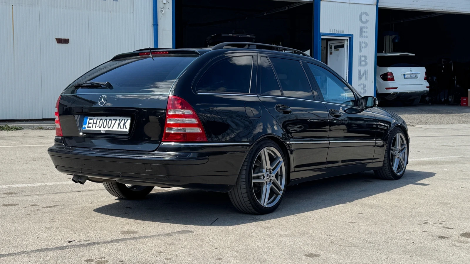 Mercedes-Benz C 320 Sport Edition, снимка 4 - Автомобили и джипове - 56346647