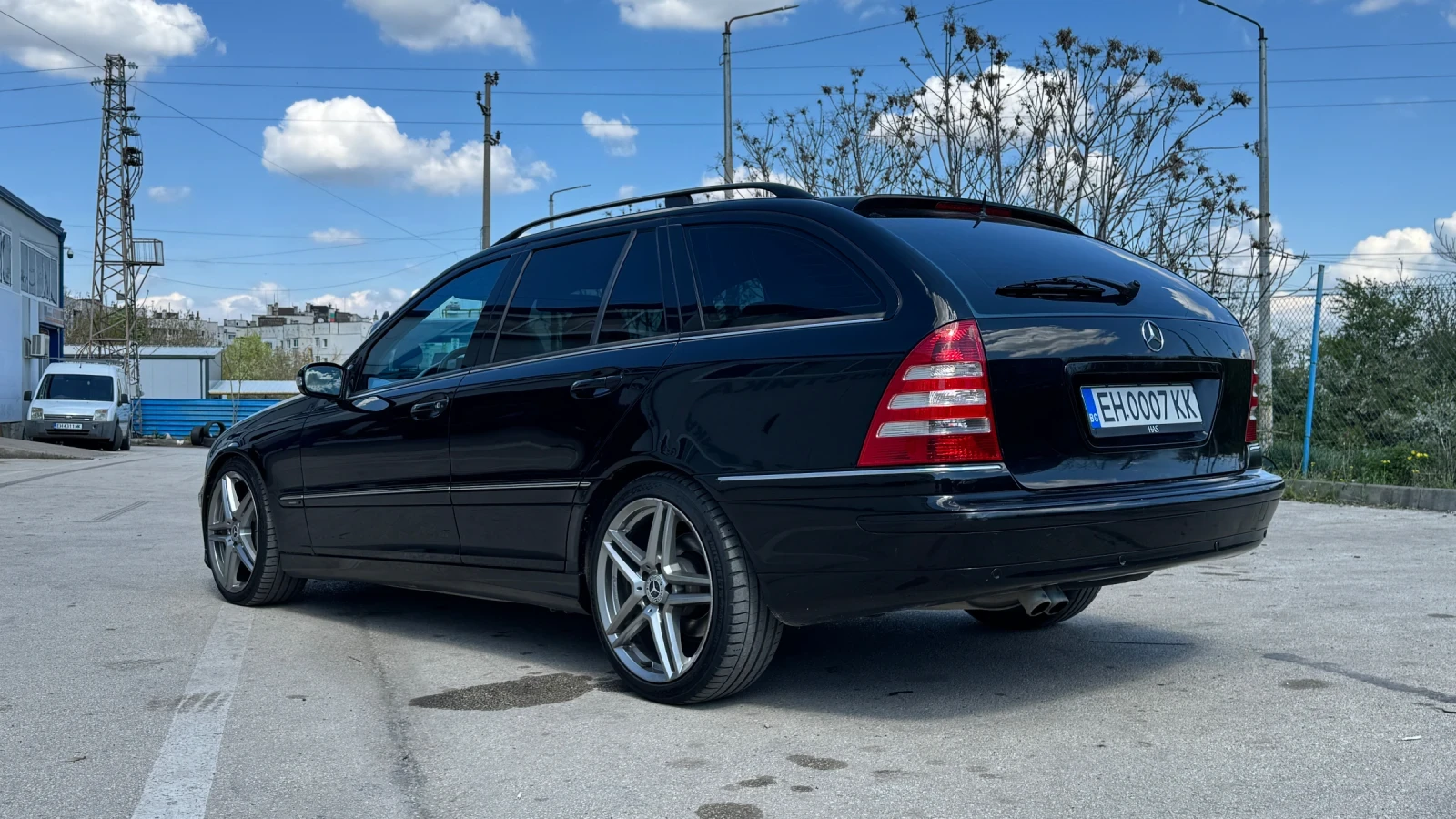 Mercedes-Benz C 320 Sport Edition, снимка 5 - Автомобили и джипове - 56346647