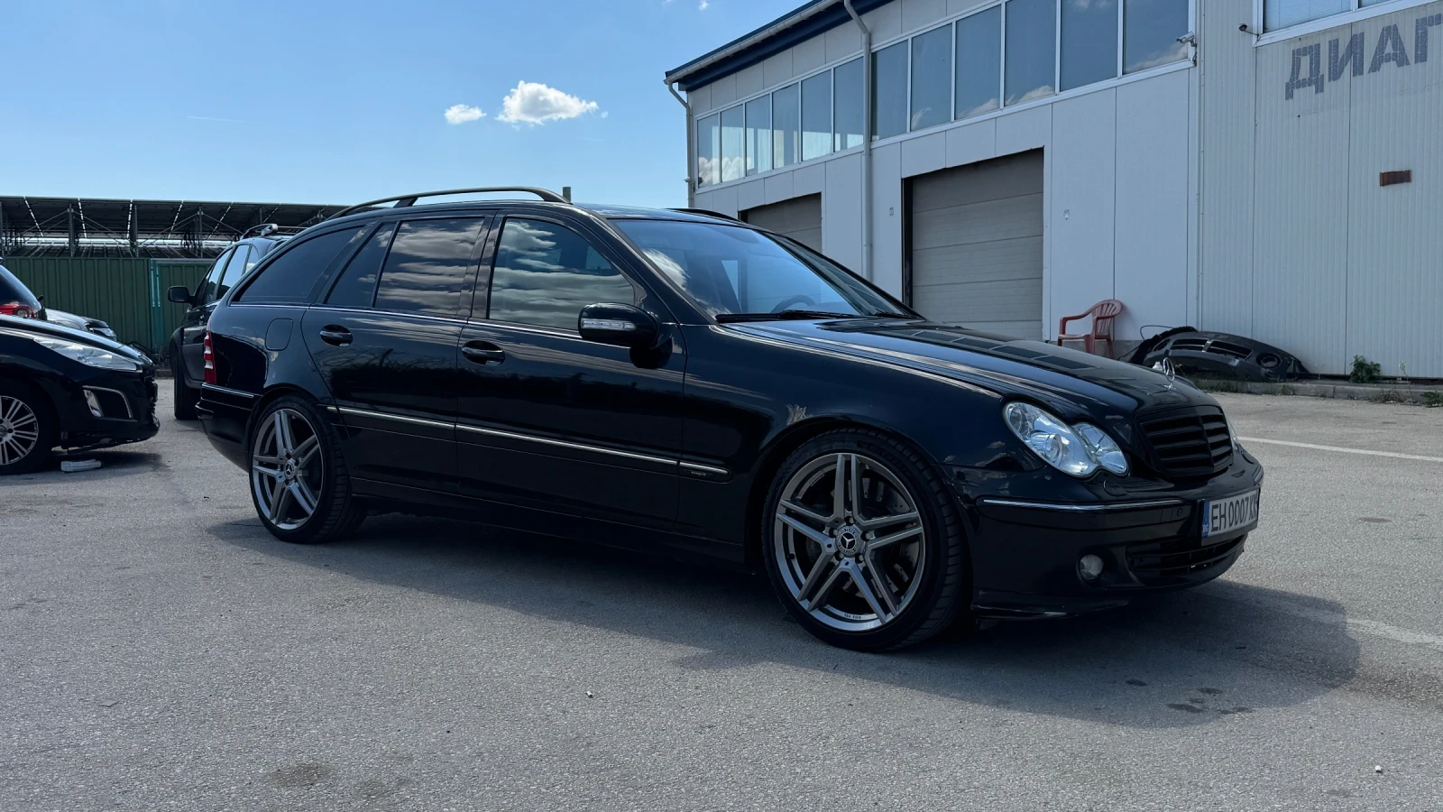 Mercedes-Benz C 320 Sport Edition, снимка 2 - Автомобили и джипове - 56346647