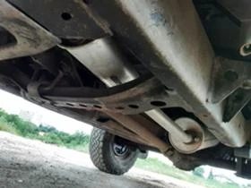 Nissan Navara 2,5d D22 hardtop, снимка 14