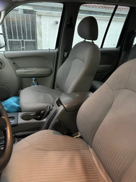 Jeep Cherokee 3.7 Бензин/ Газ, снимка 10