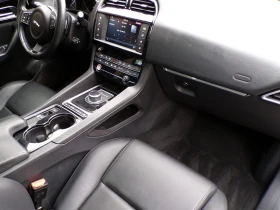 Jaguar F-PACE 35t PREMIUM * * CARFAX * * АВТО КРЕДИТ * * , снимка 11