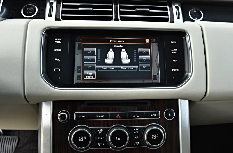 Land Rover Range rover VOGUE/4.4SDV8/AUTOBIOGRAPHY/FULL/ЛИЗИНГ, снимка 14 - Автомобили и джипове - 52598057