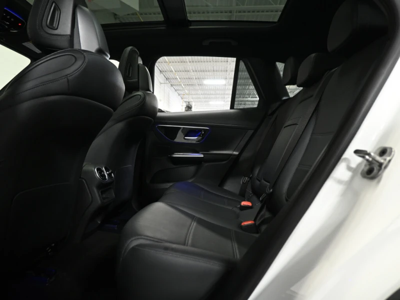 Mercedes-Benz GLC 300 4Matic/360Cam/Панорама/Подгрев/Carplay/Панорама, снимка 15 - Автомобили и джипове - 53446049