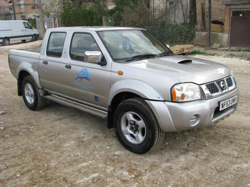 Nissan Navara 2,5d D22 hardtop, снимка 16 - Автомобили и джипове - 33667186