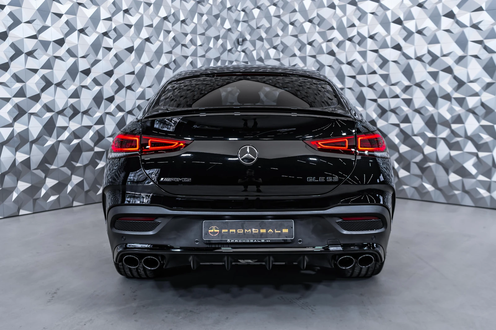 Mercedes-Benz GLE 53 4MATIC AMG Coupe* Burmester* Carbon* 360* Night* MagicVis - изображение 5