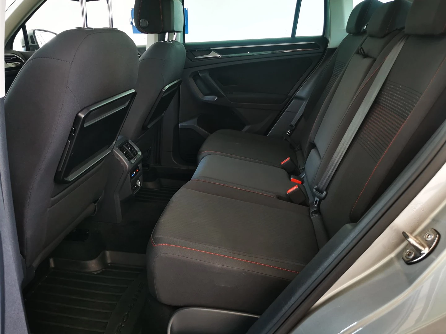 VW Tiguan Comfortline 2.0TDI 4MOTION BMT | Mobile.bg � ����������� 7