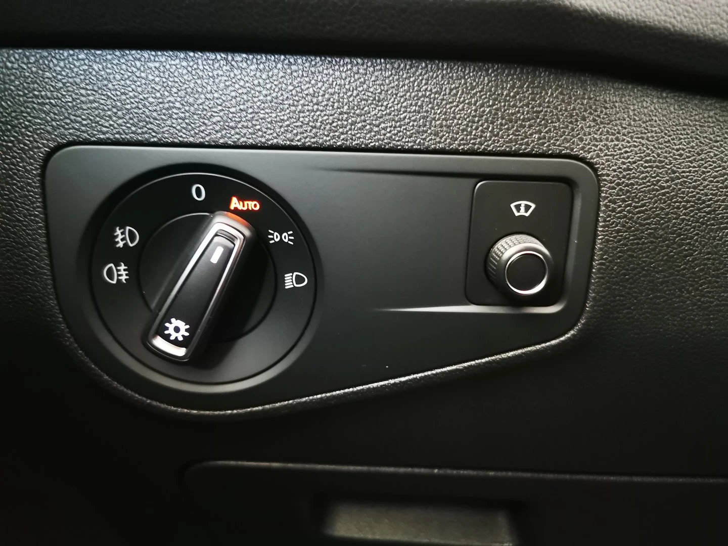 VW Tiguan Comfortline 2.0TDI 4MOTION BMT | Mobile.bg � ����������� 12