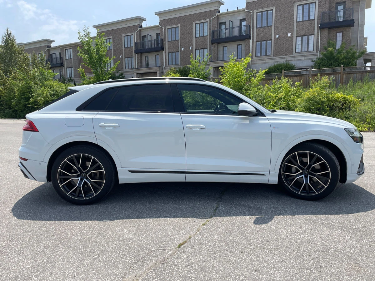 Audi Q8 55 TFSI Technik S LINE - изображение 5