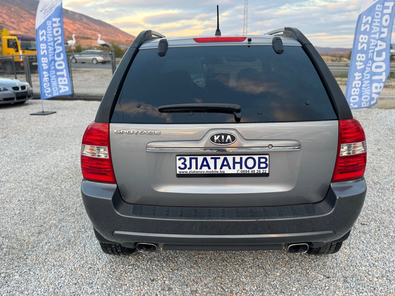 Kia Sportage 2.0 * 4X4* Уникат - изображение 9