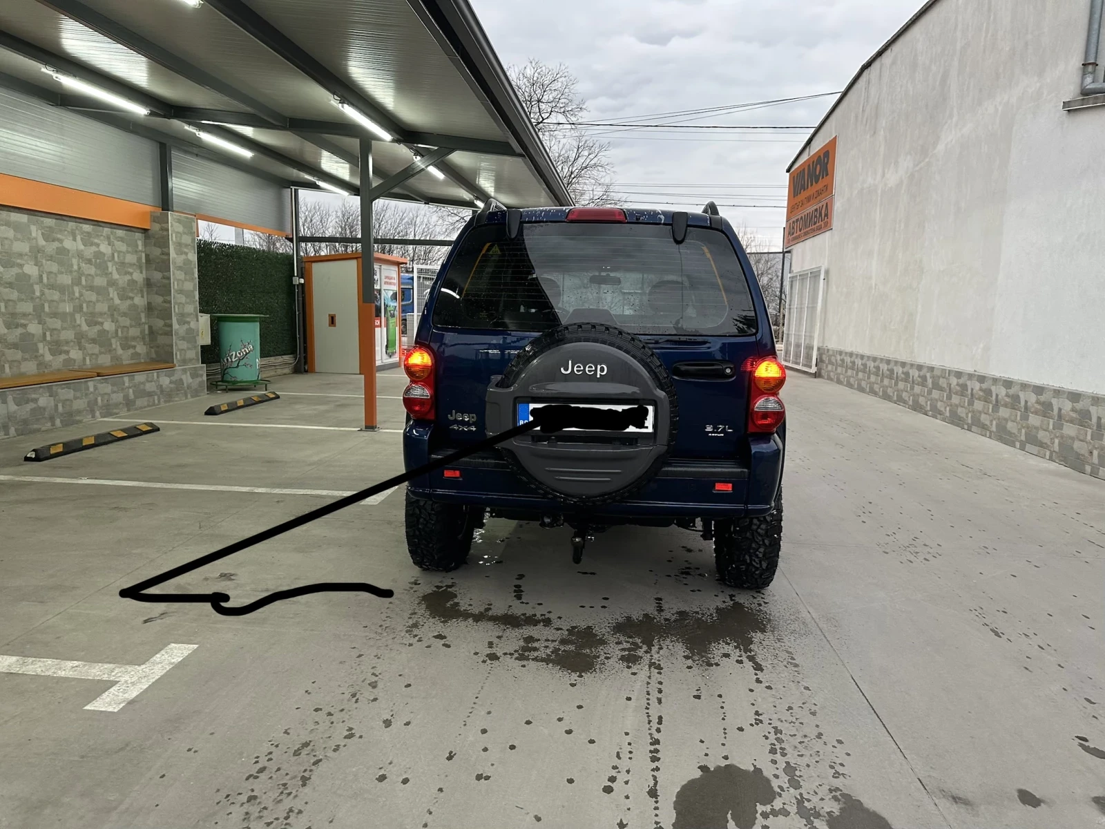 Jeep Cherokee 3.7 Бензин/ Газ, снимка 5 - Автомобили и джипове - 53913158