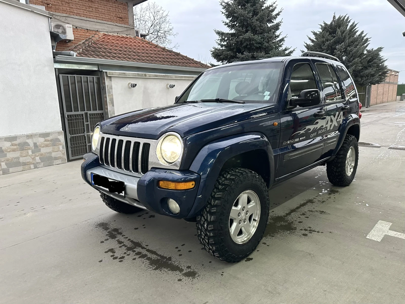 Jeep Cherokee 3.7 Бензин/ Газ