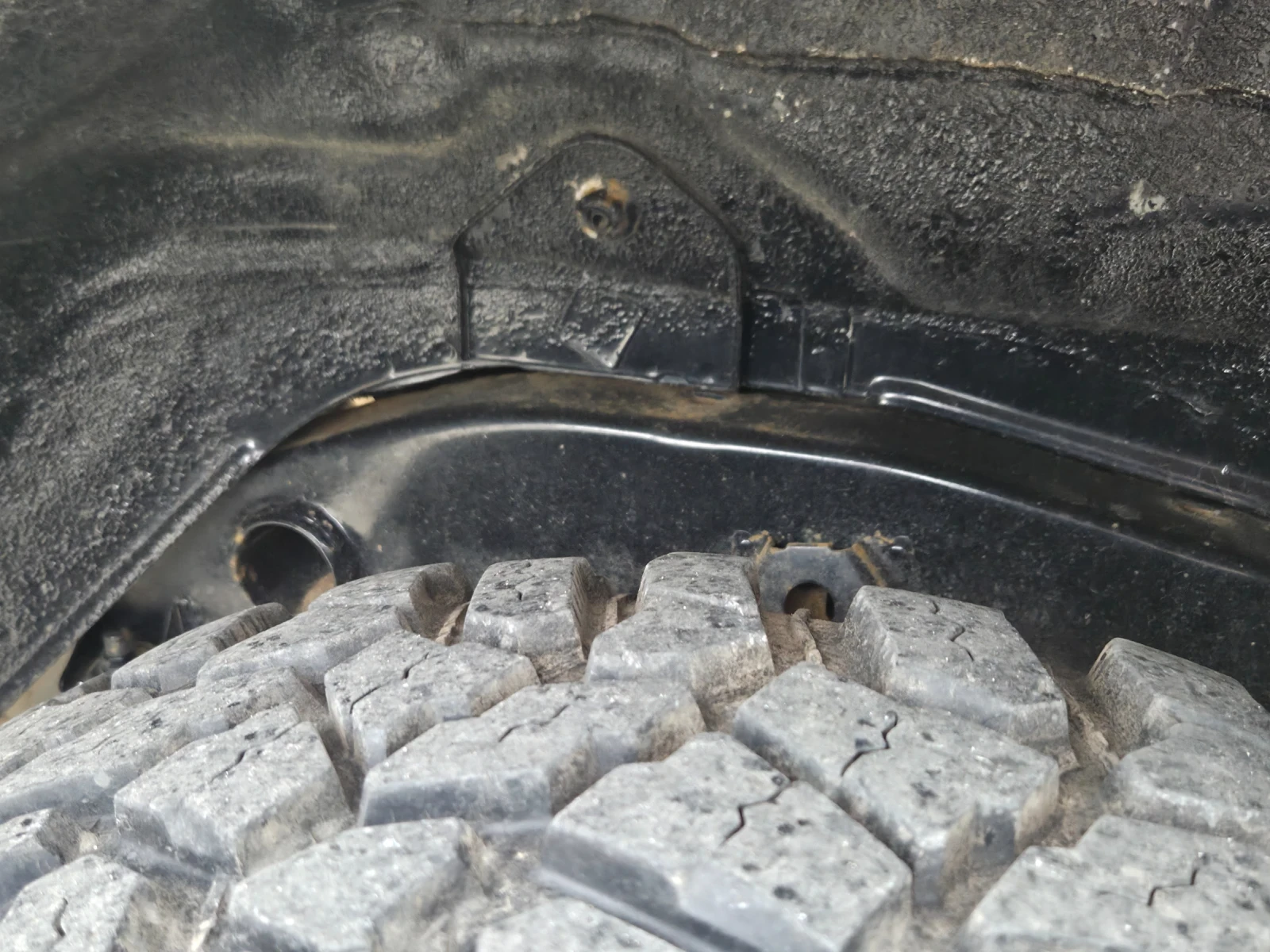 Toyota Land cruiser 3.0д 125+ + , снимка 8 - Автомобили и джипове - 54072373