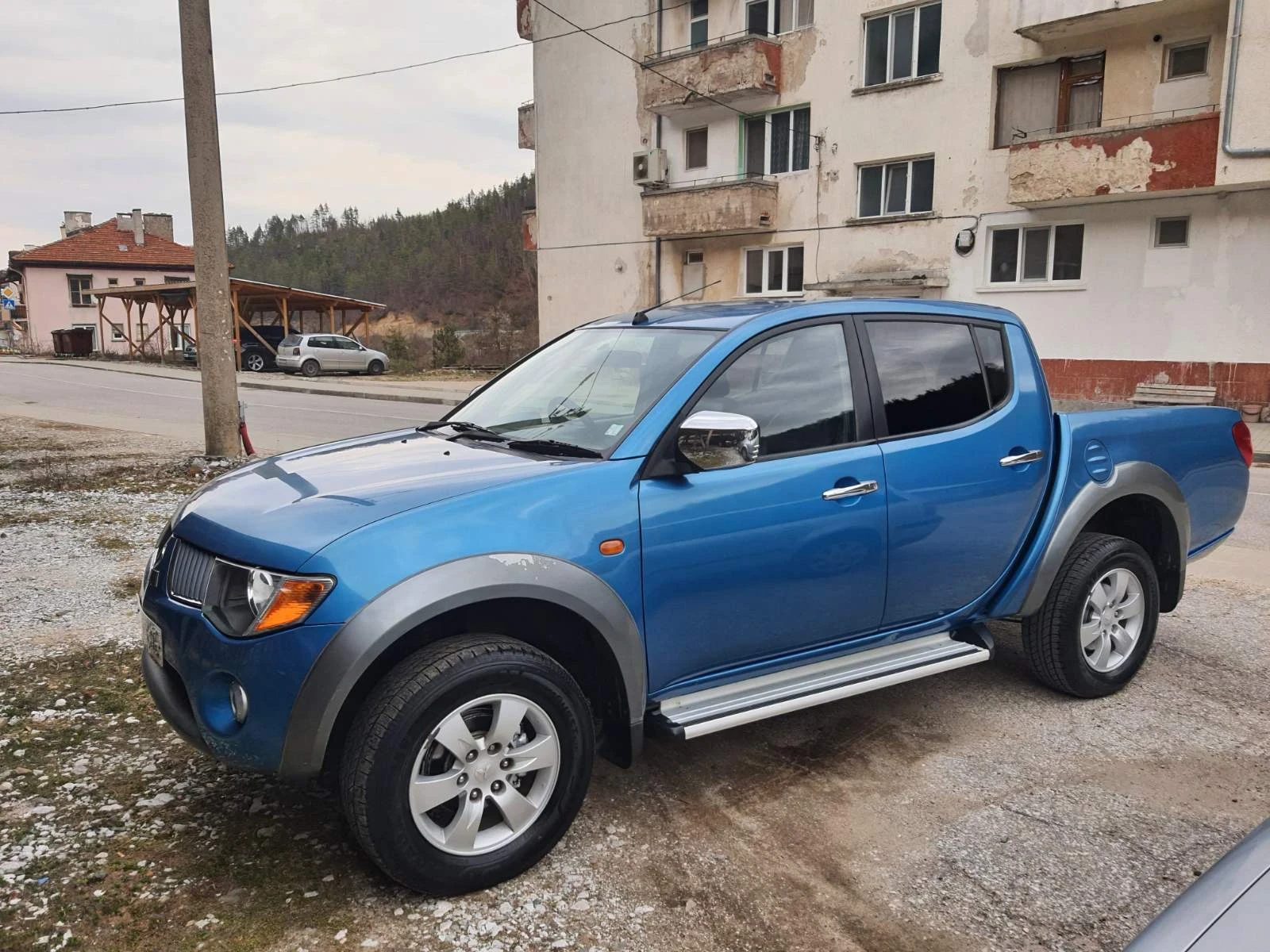 Mitsubishi L200 2.5 DI-D, снимка 2 - Автомобили и джипове - 54145542
