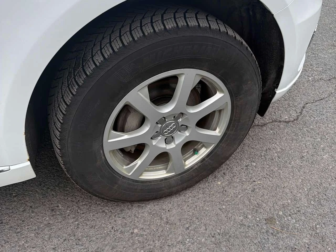 Audi Q5 * 2.0L Progressiv * CARFAX * ЦЕНА ДО БГ, снимка 9 - Автомобили и джипове - 54205430