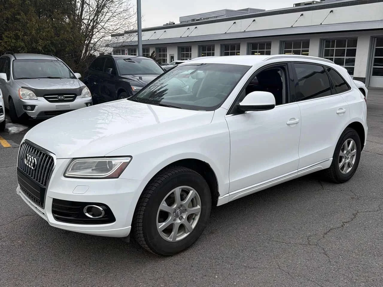 Audi Q5 * 2.0L Progressiv * CARFAX * ЦЕНА ДО БГ