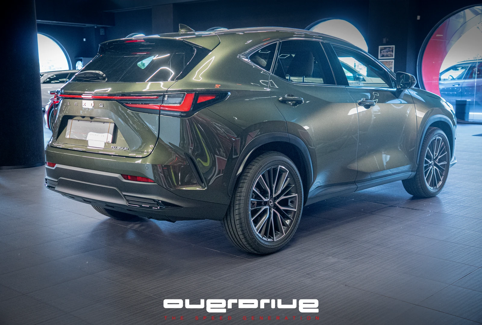 Lexus NX 350h Luxury - Наличен!, снимка 5 - Автомобили и джипове - 54832972