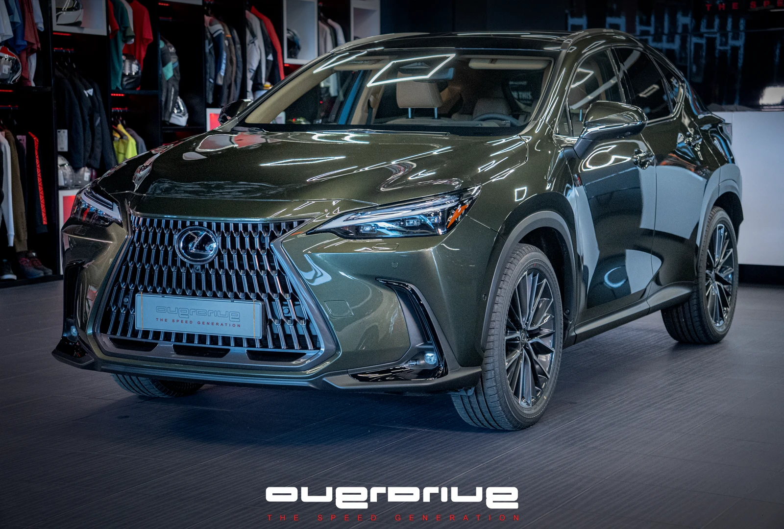 Lexus NX 350h Luxury - Наличен!, снимка 3 - Автомобили и джипове - 54832972