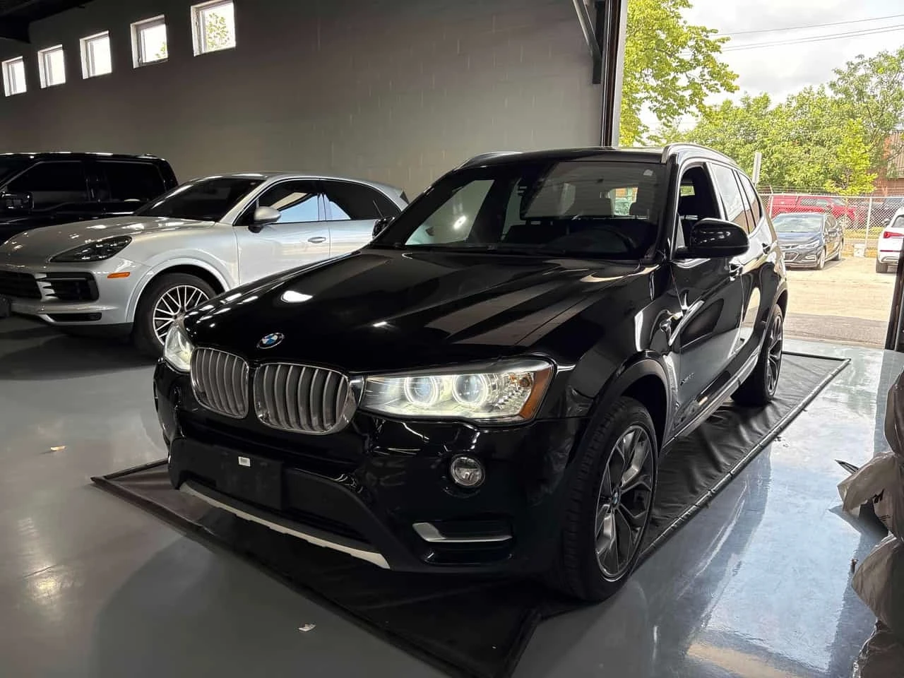 BMW X3 * xDrive28i * ПАНОРАМА* ПОЕГРЕВИ* ВИДЕО* 