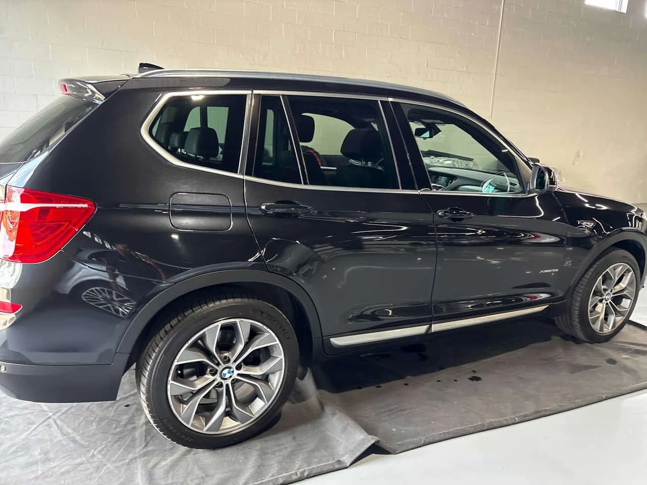 BMW X3 * xDrive28i * ПАНОРАМА* ПОЕГРЕВИ* ВИДЕО* , снимка 3 - Автомобили и джипове - 55743651