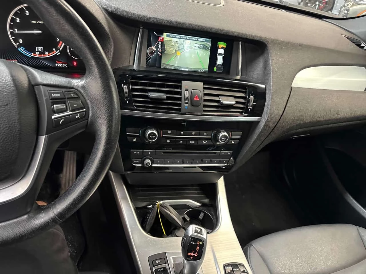 BMW X3 * xDrive28i * ПАНОРАМА* ПОЕГРЕВИ* ВИДЕО* , снимка 9 - Автомобили и джипове - 55743651