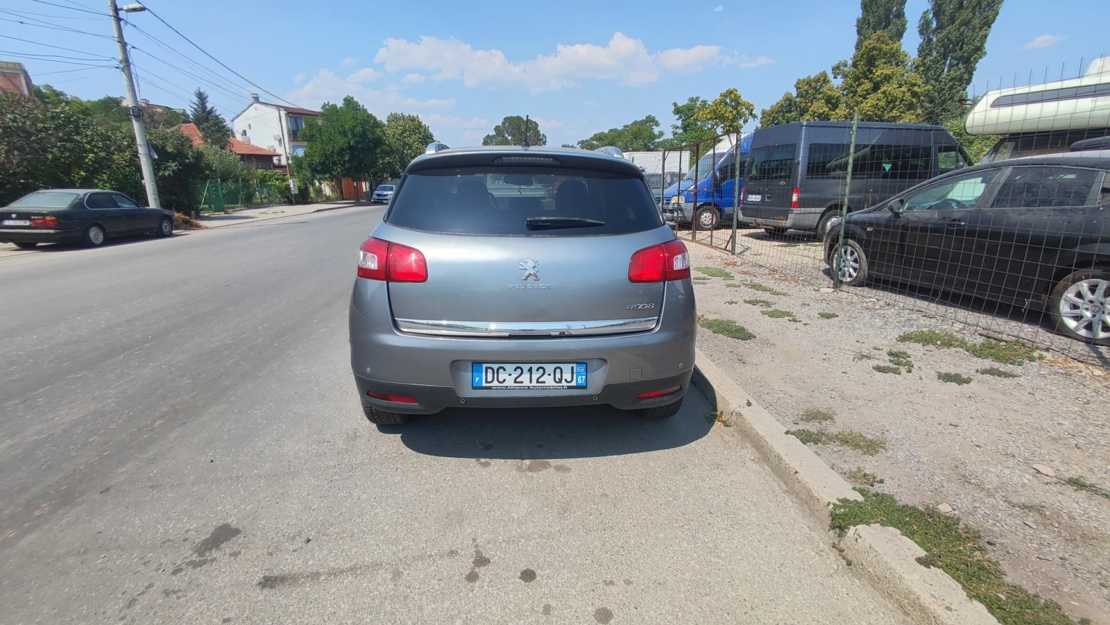 Peugeot 4008 1.8 HDi 4x4, снимка 3 - Автомобили и джипове - 55770821