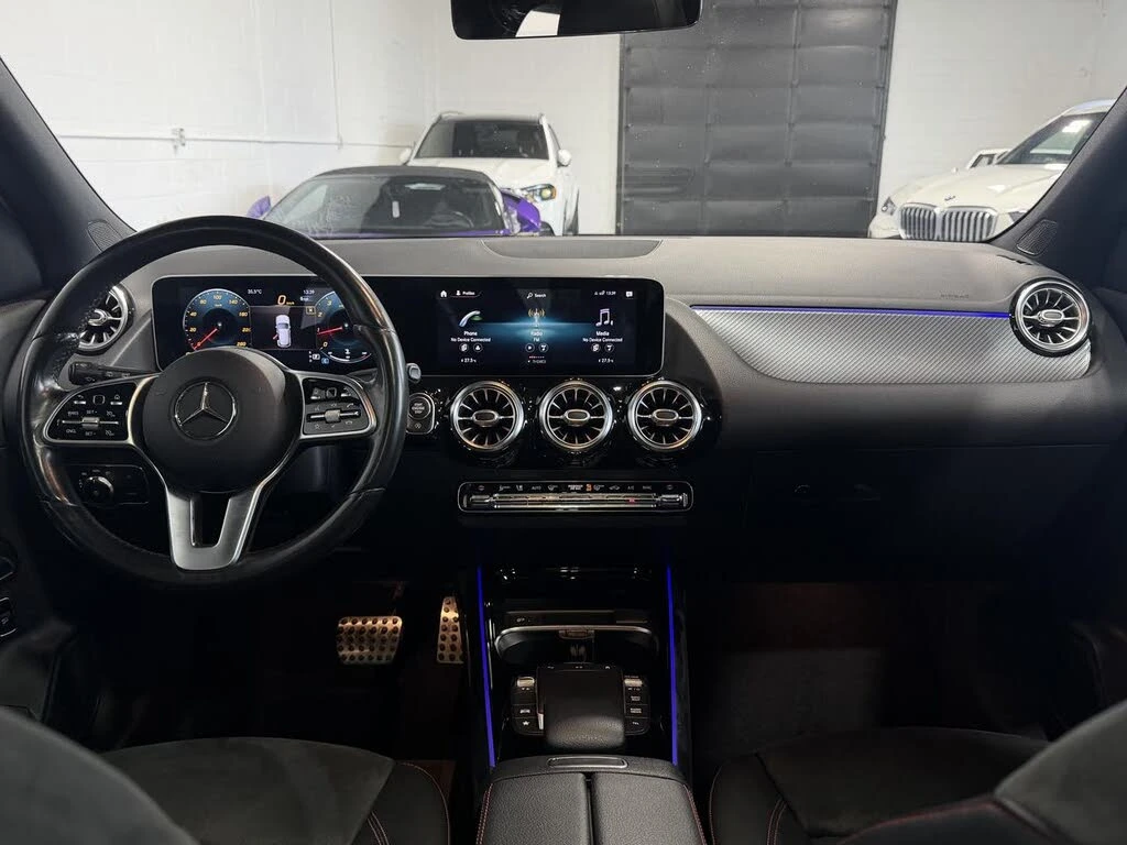 Mercedes-Benz GLA 250 4MATIC* AMG* NIGHT PACK* CARBON* КРАЙНА ЦЕНА, снимка 10 - Автомобили и джипове - 56012561