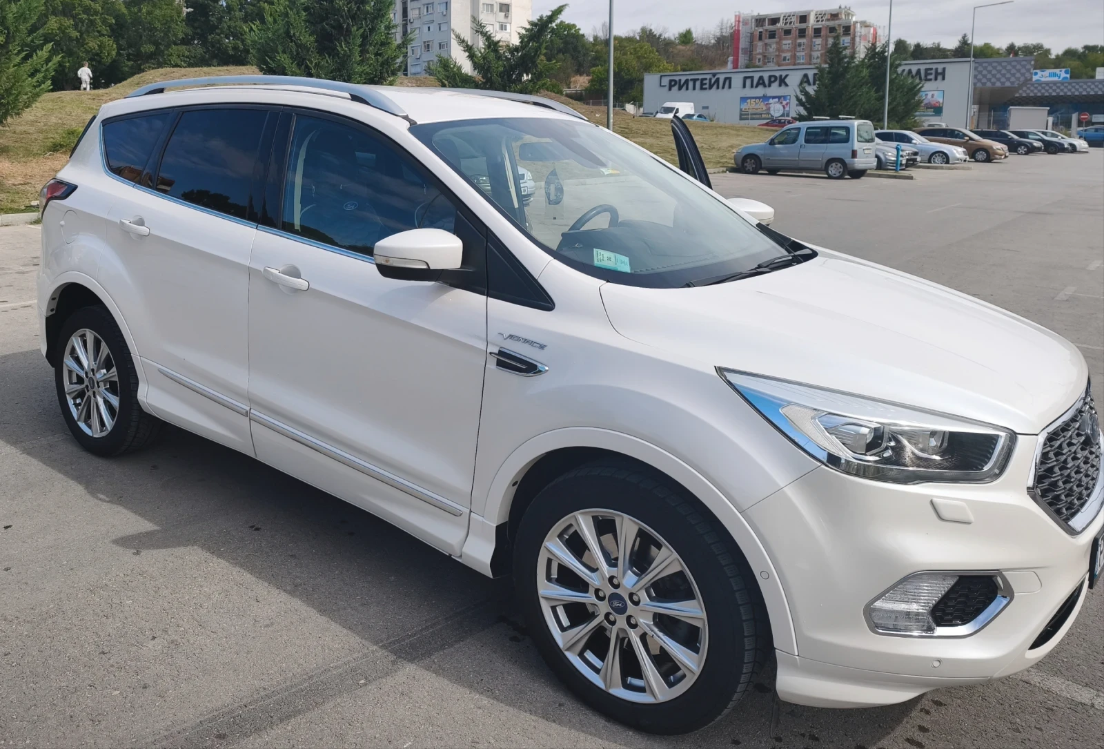 Ford Kuga Vigniale , снимка 2 - Автомобили и джипове - 56261479