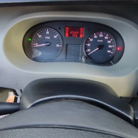 Renault Master 2.5 DCI* KLIMATIK* 120.7MESTA*  | Mobile.bg    10