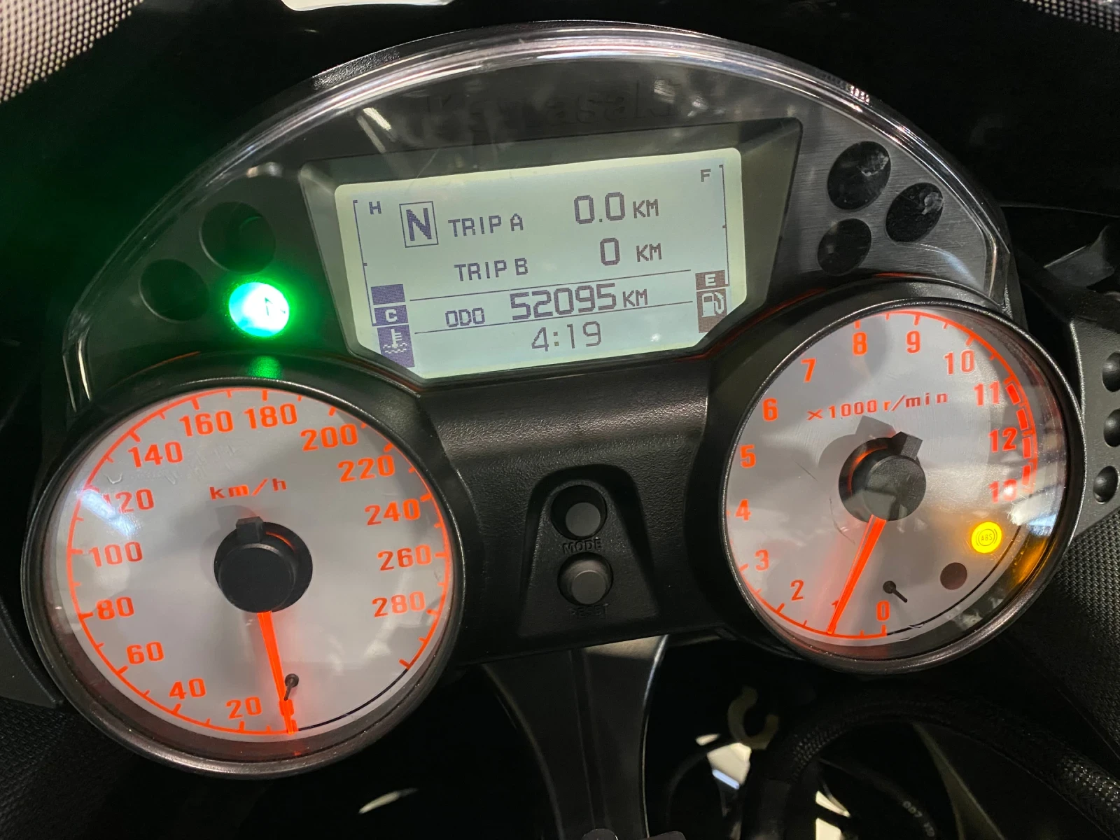 Kawasaki Zzr 1400 ABS - изображение 10