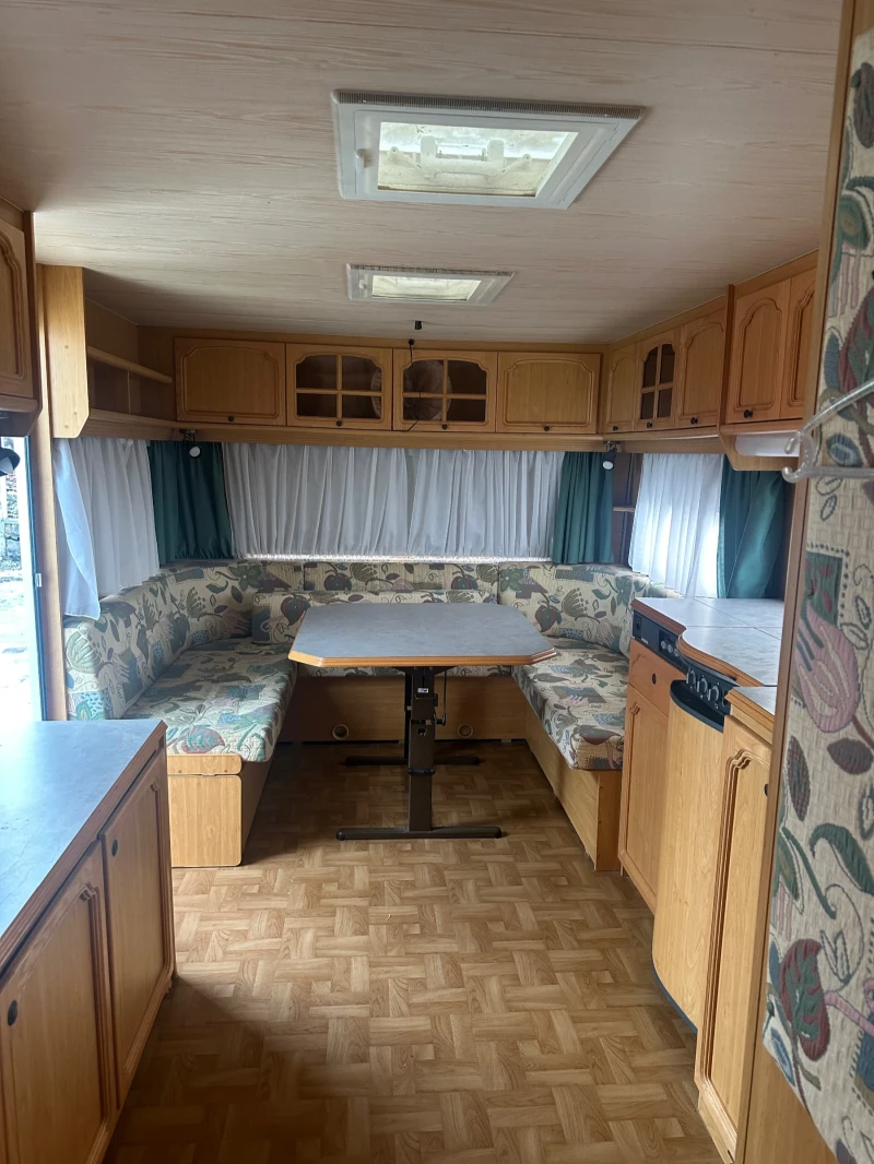 Каравана Dethleffs Bolero, снимка 6 - Каравани и кемпери - 52636037