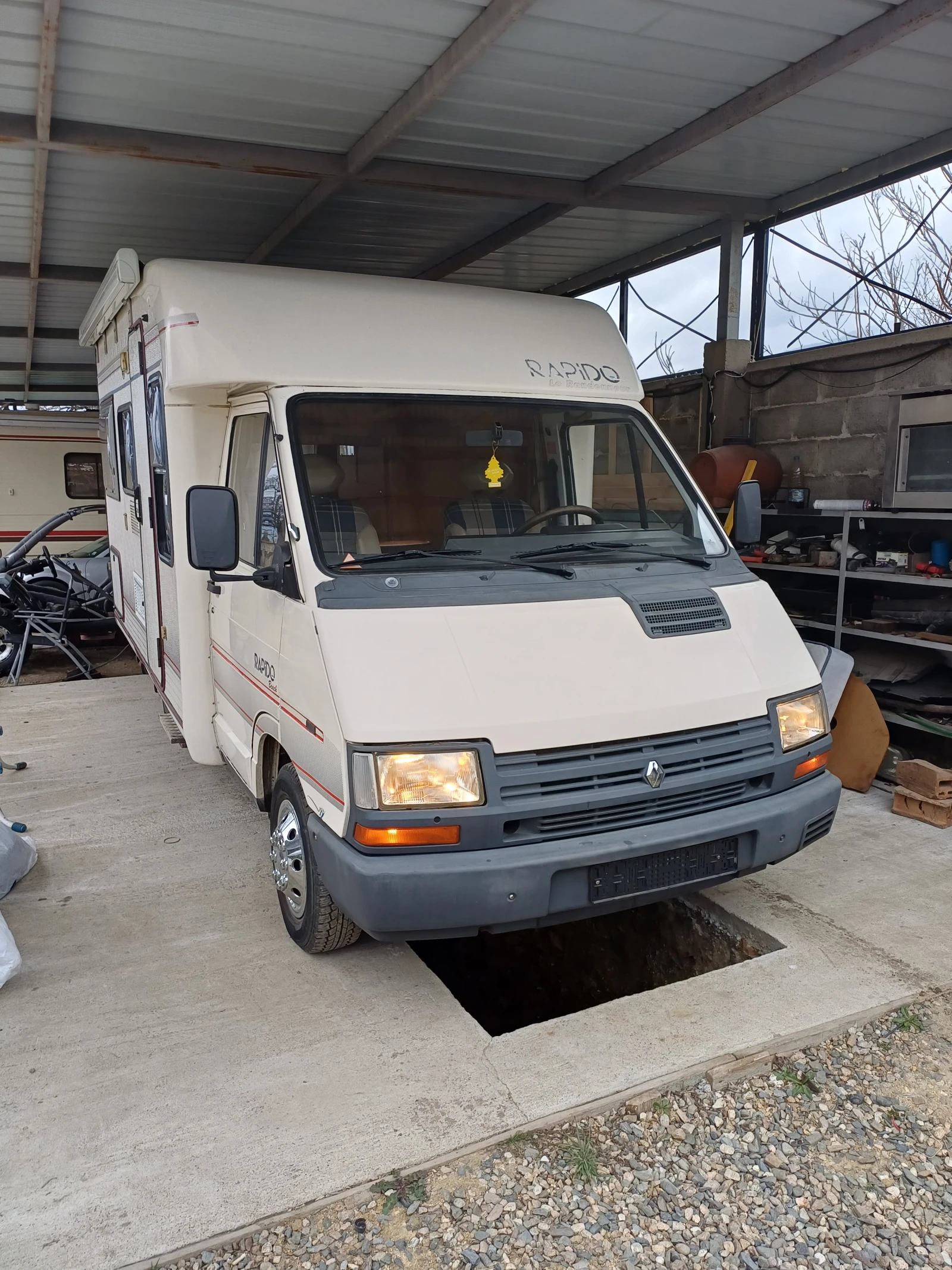 Кемпер Rapido, снимка 8 - Каравани и кемпери - 53917299