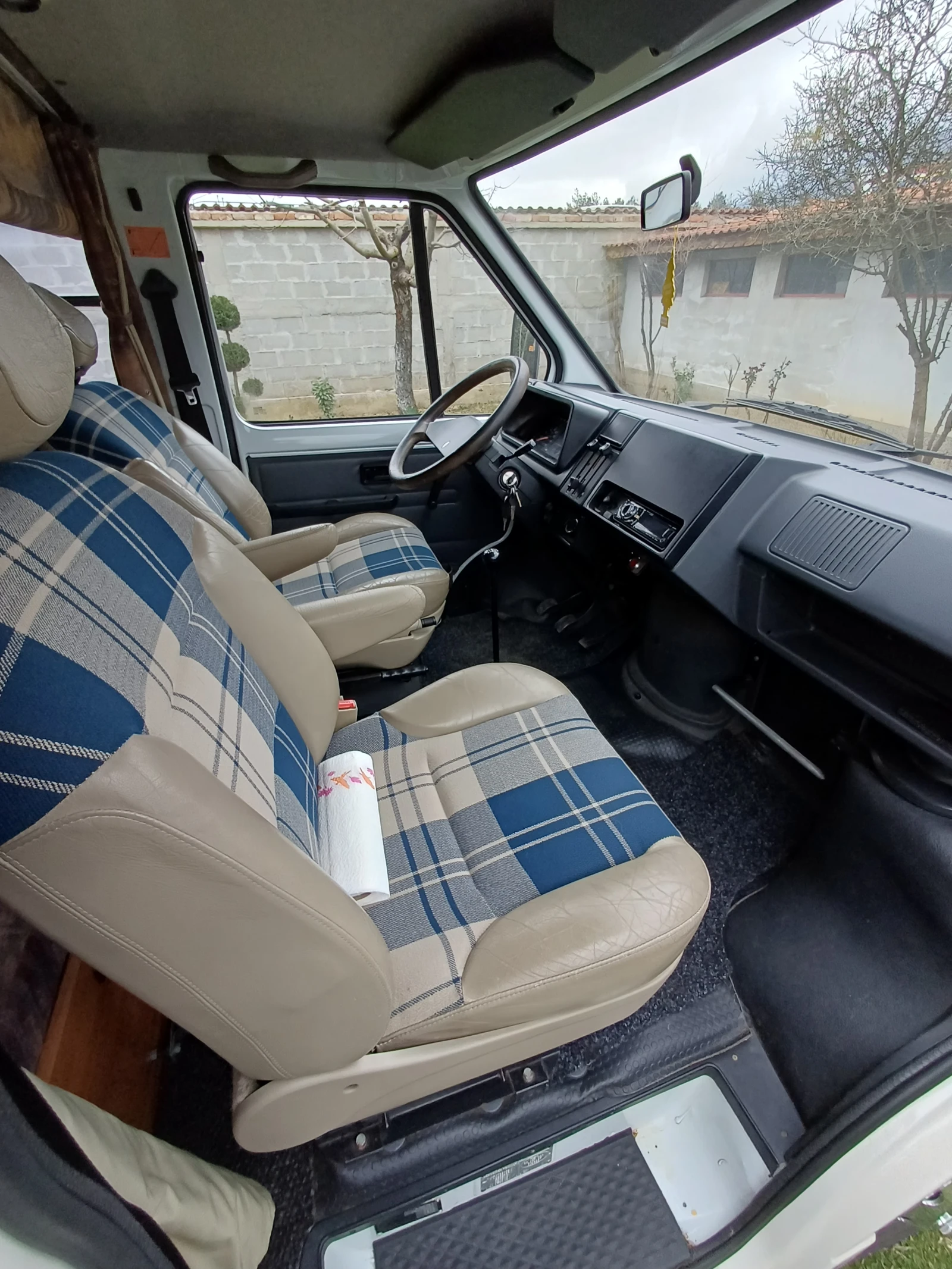 Кемпер Rapido, снимка 12 - Каравани и кемпери - 53917299