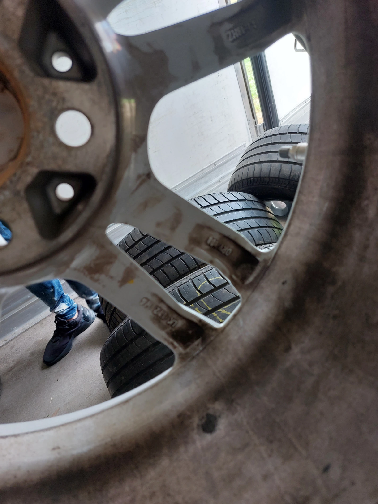    245/50R18  BMW 5 Gran Turismo | Mobile.bg   7