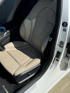 Mercedes-Benz C 300, снимка 12