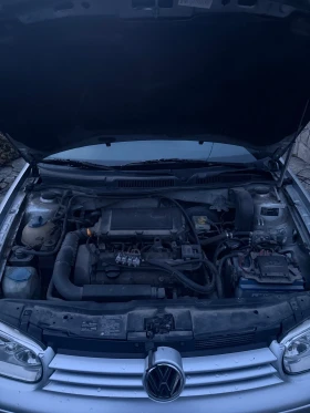 VW Golf 1.6 с газ, снимка 12