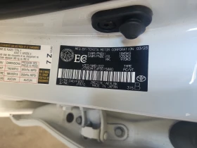 Toyota Corolla HYBRID LE * Blind Spot * CARFAX * АВТО КРЕДИТ * , снимка 17