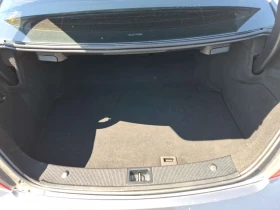 Mercedes-Benz C 350 ПОДГРЕВ/ПАМЕТ/ПАНОРАМА/ХАРМАН/CARFAX/ФИНАНСИРАНЕ, снимка 14