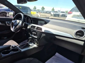 Mercedes-Benz C 350 ПОДГРЕВ/ПАМЕТ/ПАНОРАМА/ХАРМАН/CARFAX/ФИНАНСИРАНЕ, снимка 10