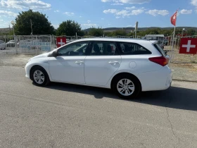     Toyota Auris 1.8 HYBRID 