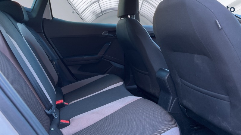 Seat Ibiza TSi 115к.с., снимка 9 - Автомобили и джипове - 46376895