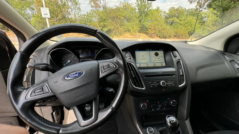 Ford Focus EcoBoost 1.0, снимка 10 - Автомобили и джипове - 47075801