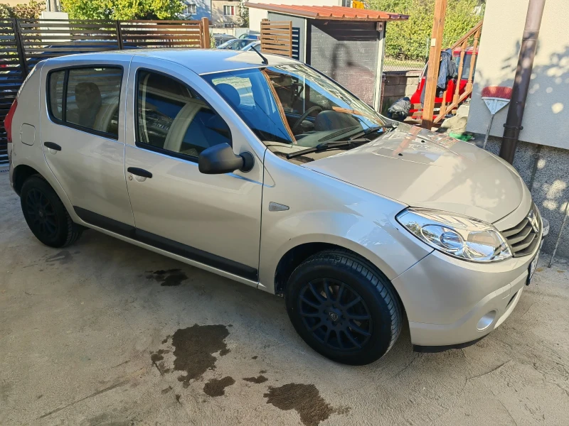 Dacia Sandero 1.2 газ/бензин , снимка 12 - Автомобили и джипове - 47739452