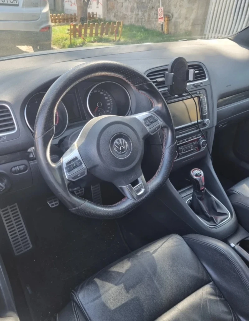 VW Golf GTI, снимка 5 - Автомобили и джипове - 48890533