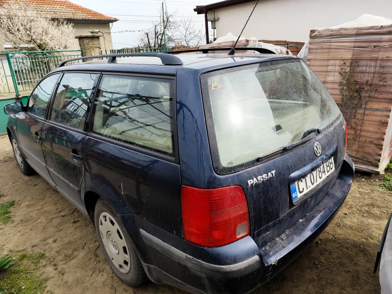 VW Passat 1.8, снимка 4 - Автомобили и джипове - 52918574