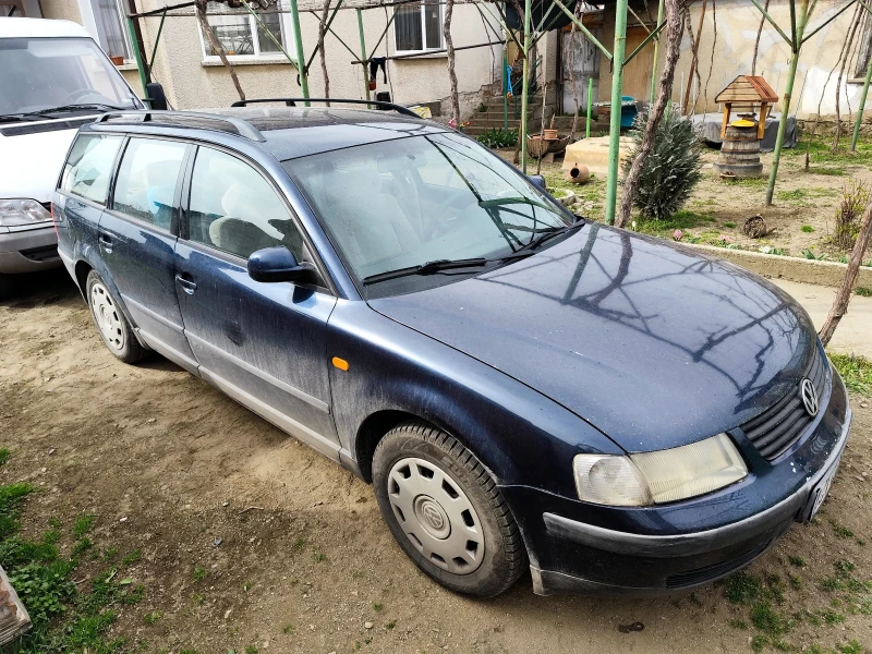 VW Passat 1.8, снимка 2 - Автомобили и джипове - 52918574