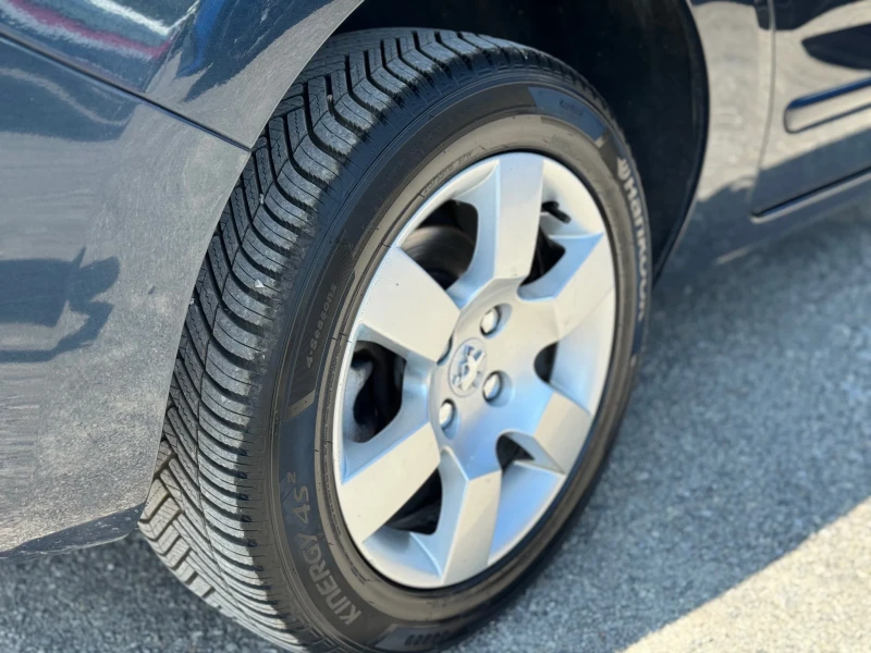 Peugeot 5008 1.6HDI НОВА* СОБСТВЕН ЛИЗИНГ* БАРТЕР* , снимка 6 - Автомобили и джипове - 50734295